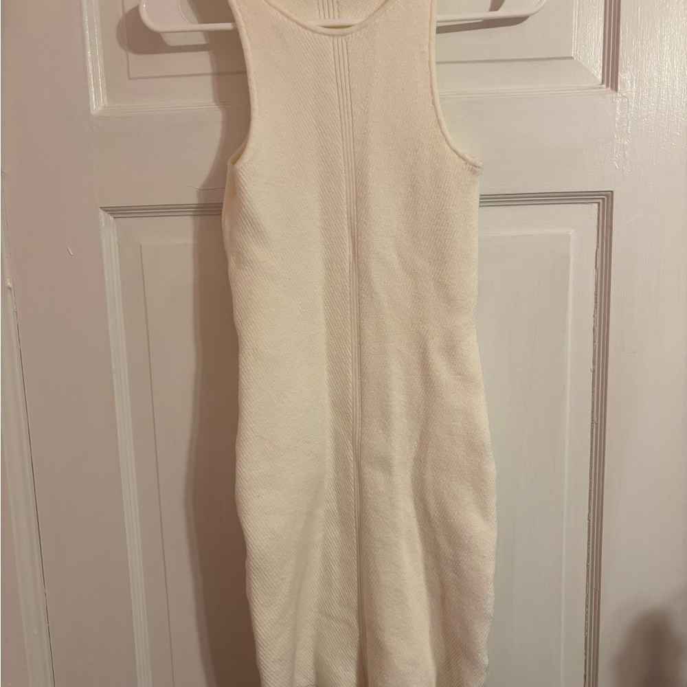 Elegant Cream Sleeveless Dress
